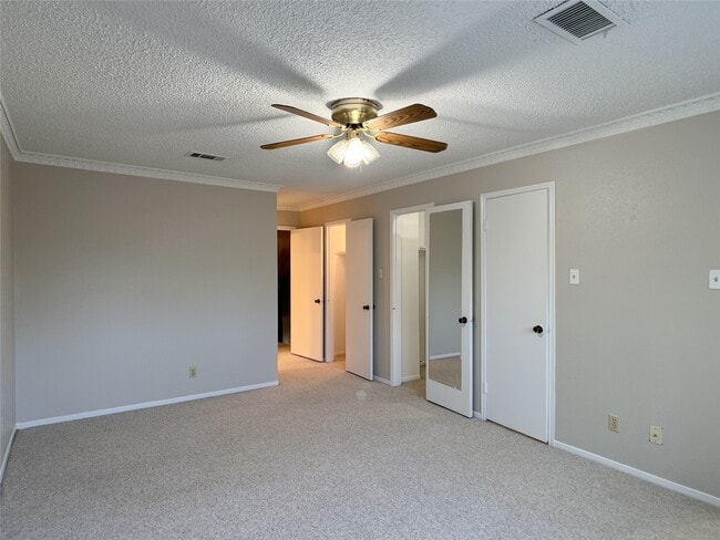 Building Photo - 3737 Wakeforest St