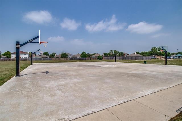 Building Photo - 1824 Persimmon Dr