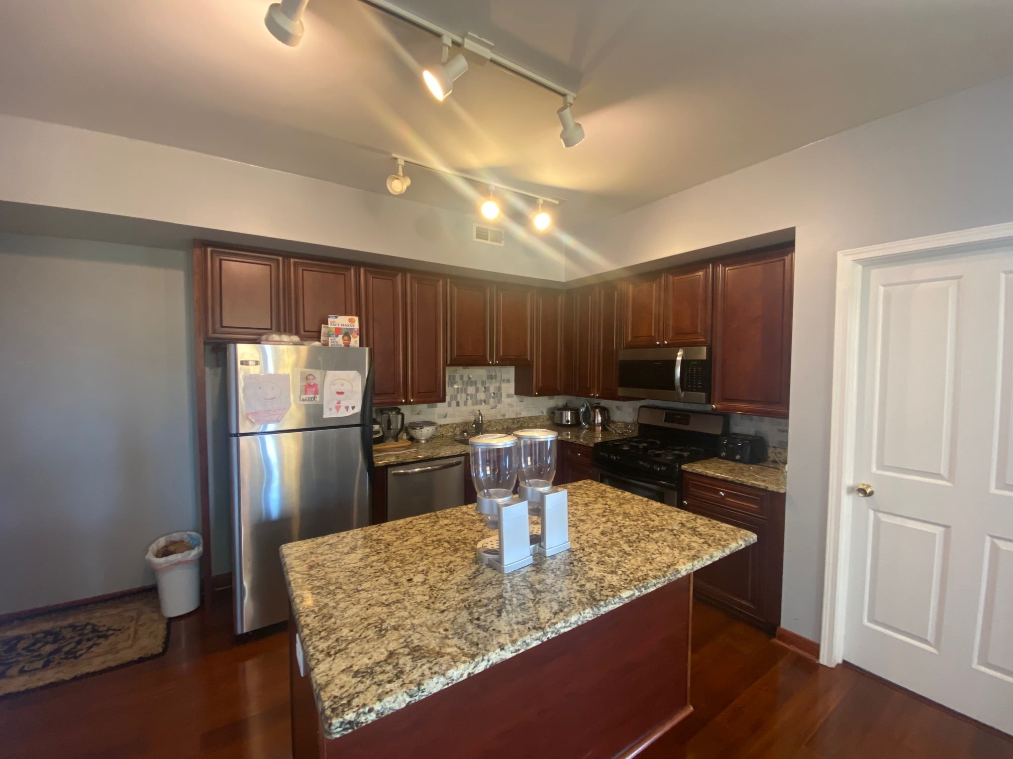 Building Photo - 1464 S Michigan Ave