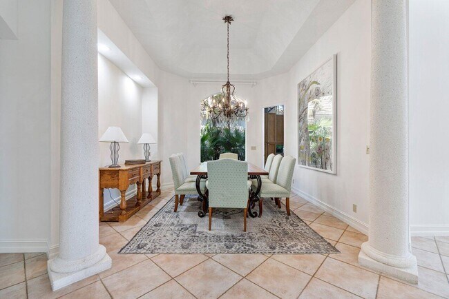 Building Photo - 1009 Grand Isle Terrace