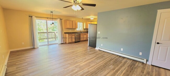 Primary Photo - *** Beautiful Condo - 3Bed 2Bath ***