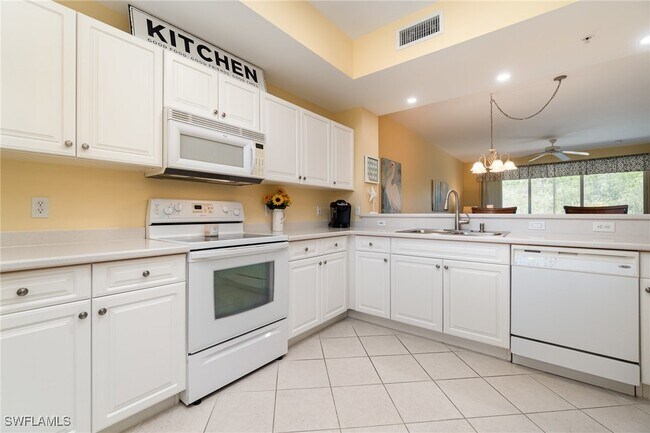 Building Photo - 10520 Amiata Way