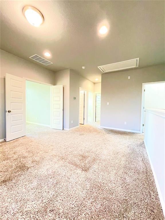 Building Photo - 113 Peruvian Ln