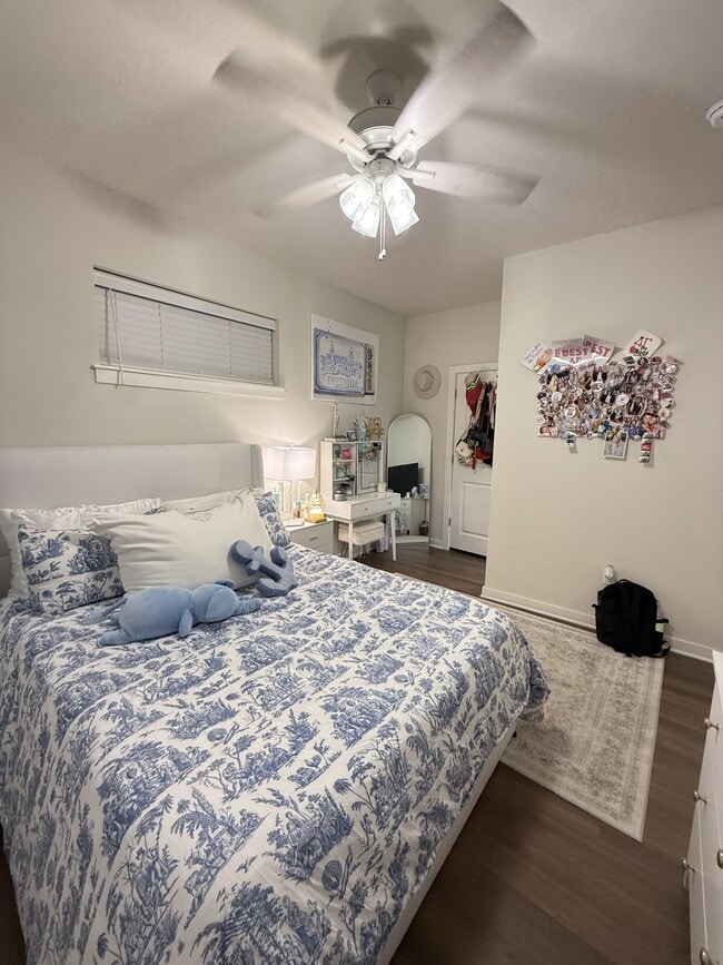 Building Photo - 619 Whitham Ave