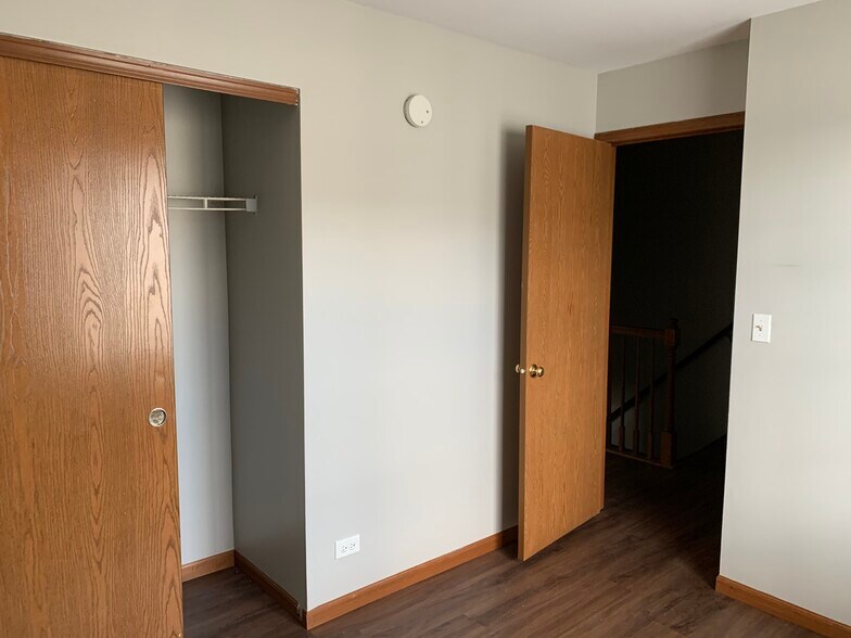 Building Photo - 6287 Fremont Dr