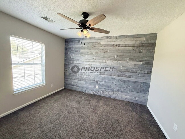 Building Photo - 578 Carters Grove Rd