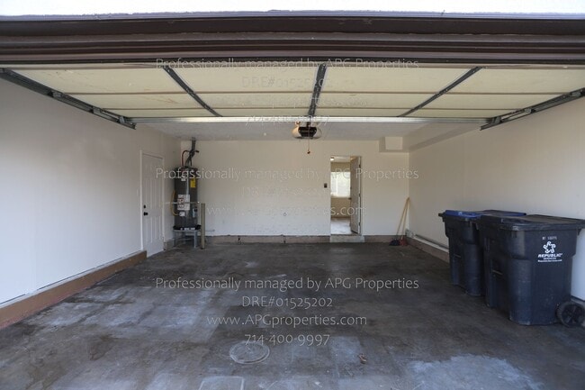 Building Photo - 519 N Daisy Ave