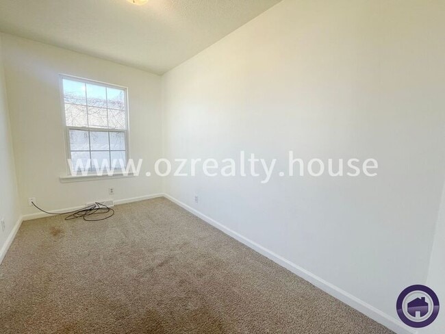 Building Photo - 3580 Doyle St