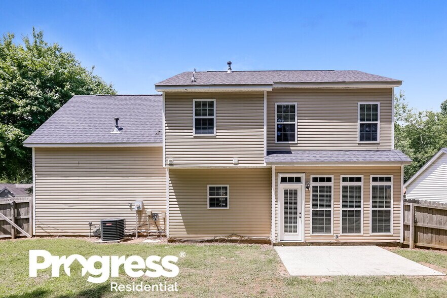 Building Photo - 7425 Heronwood Ln