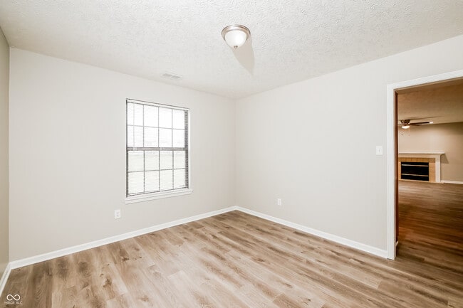 Building Photo - 5032 Granger Ct