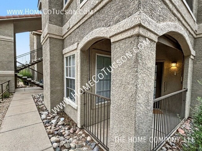 Building Photo - 1500 E Pusch Wilderness Dr