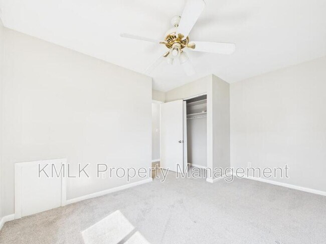 Building Photo - 1430 Virginia Ave