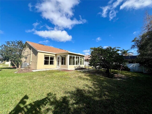 Building Photo - 30728 Iverson Dr