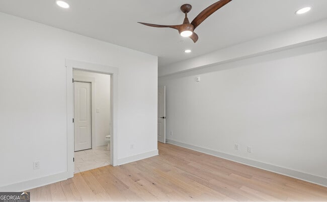Building Photo - 1050 Blair Ln