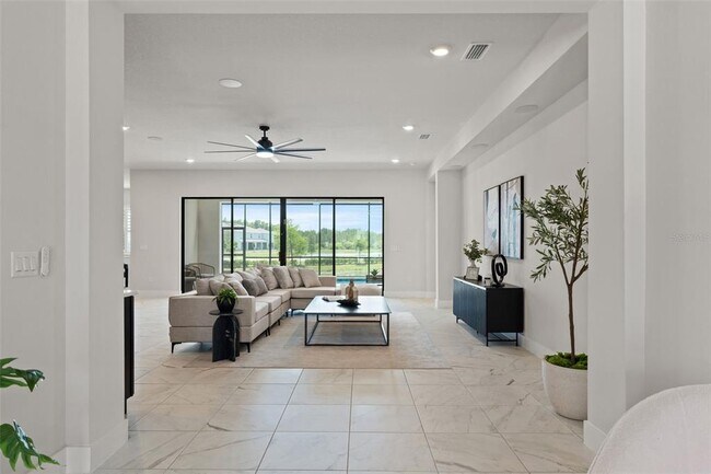 Building Photo - 8541 Ivy Stark Blvd