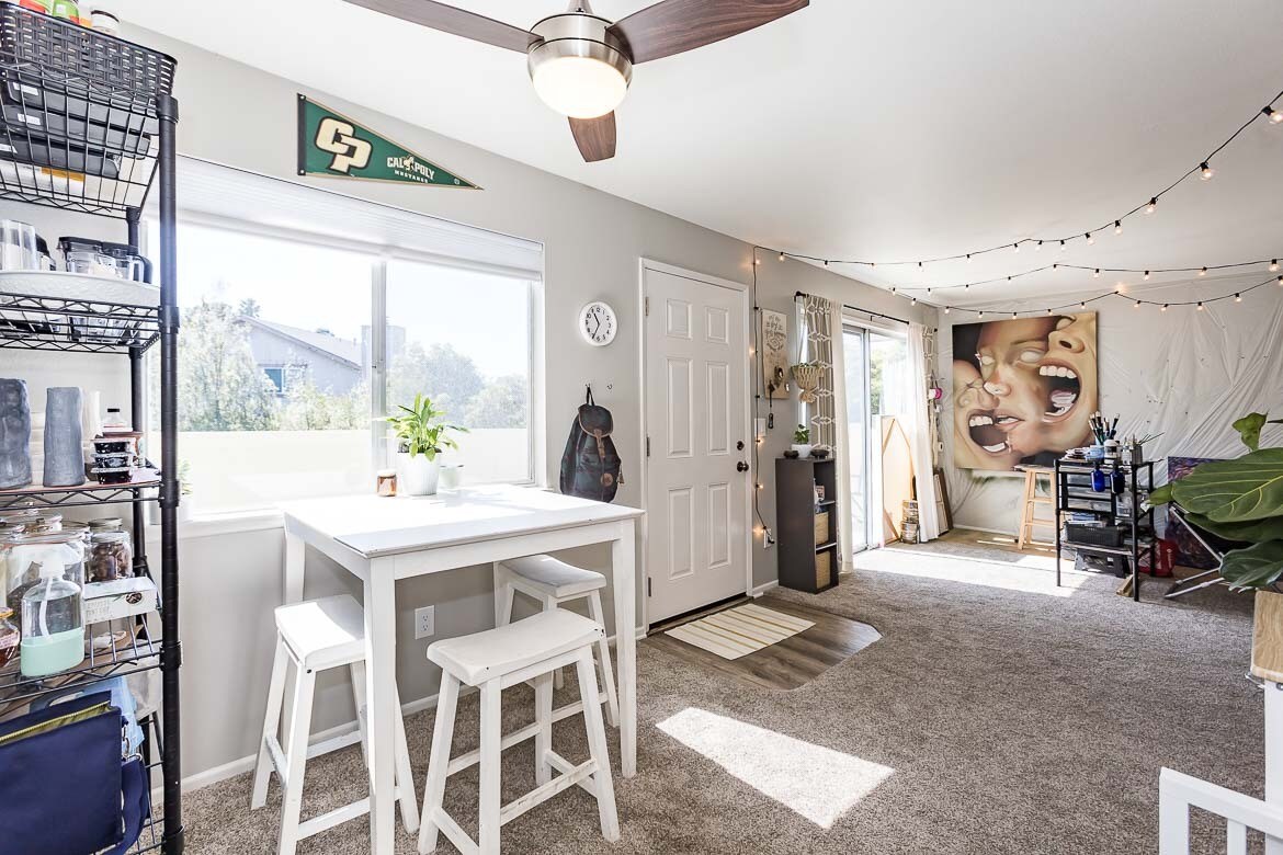 Building Photo - 1750 Prefumo Canyon Rd