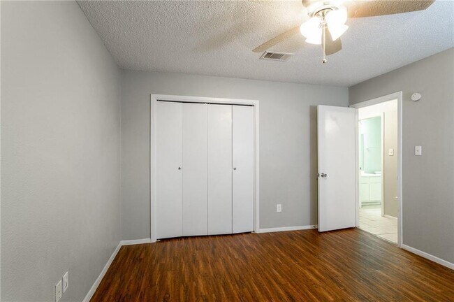 Building Photo - 11519 Pecan Creek Pkwy