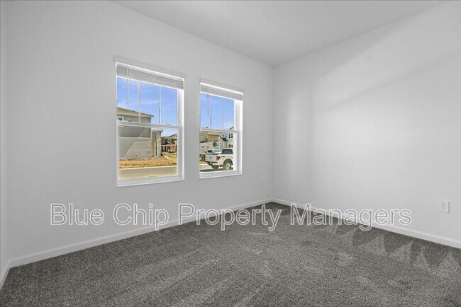 Building Photo - 3078 Country Side Dr