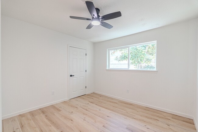 Building Photo - 3538 Cork Dr