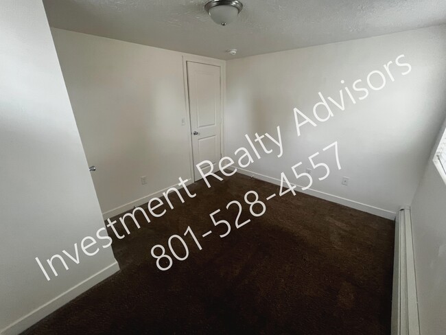 Building Photo - 795 Jepson Ave