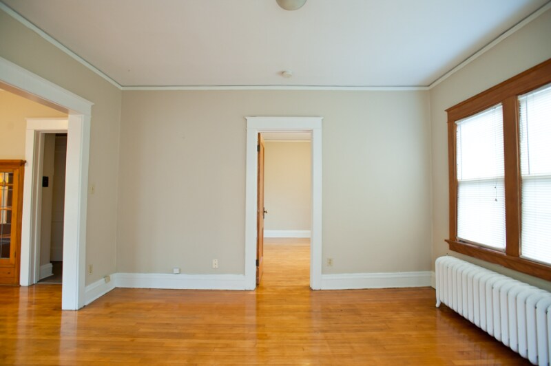 Building Photo - 1704 E Locust St