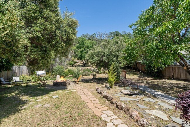 Building Photo - 2188 First Ave