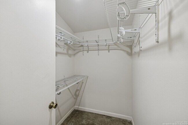 Building Photo - 4627 Allegheny Dr