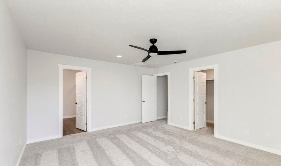 Building Photo - 5034 S Amorita Ave