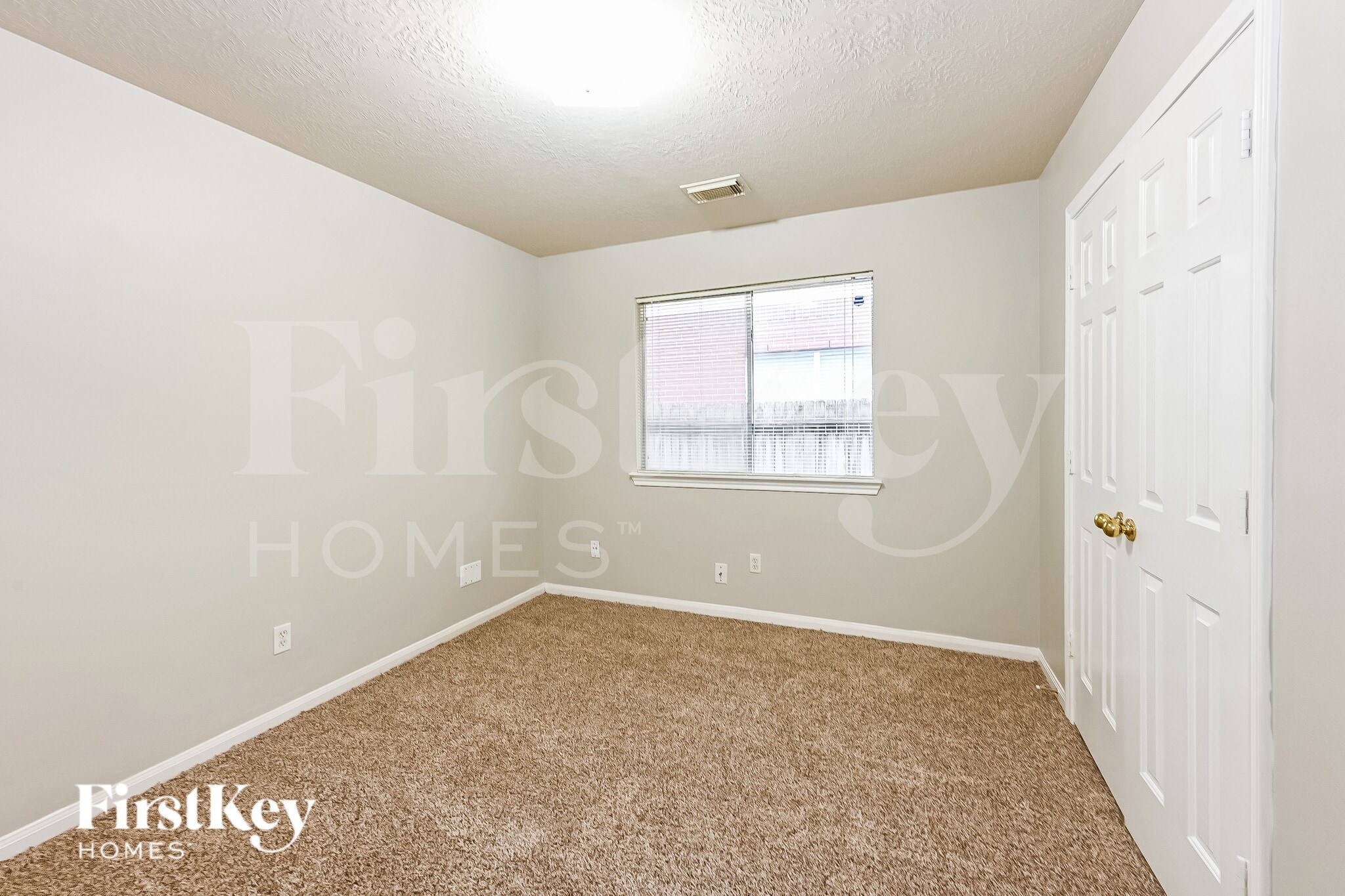 Building Photo - 6739 Renata Cir