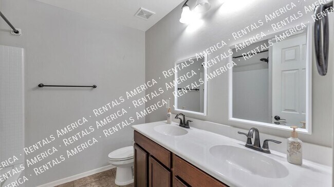 Building Photo - 14426 S Camino El Galan