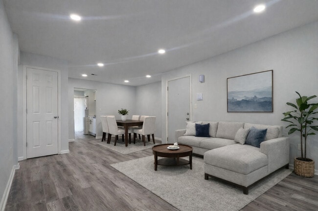 Building Photo - 224 E Rimini Ct