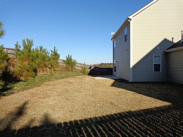 Building Photo - 8119 Willowbank Way