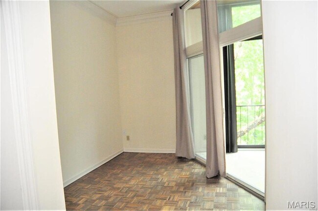 Building Photo - 4540 Laclede Ave