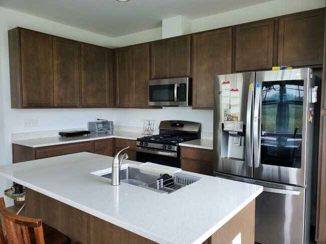 Building Photo - 300 Timberleaf Cir