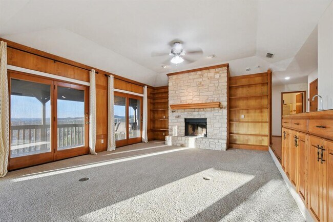 Building Photo - 21009 Fawn Ridge Dr