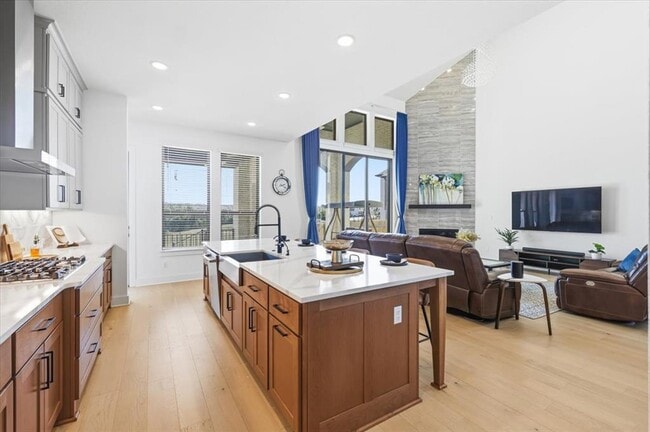 Building Photo - 1006 Scarlet Sage Dr