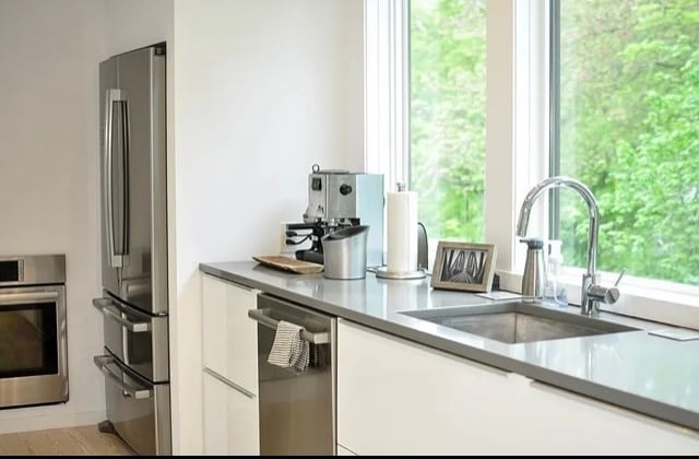 Kitchen - 269 Sudbury Rd