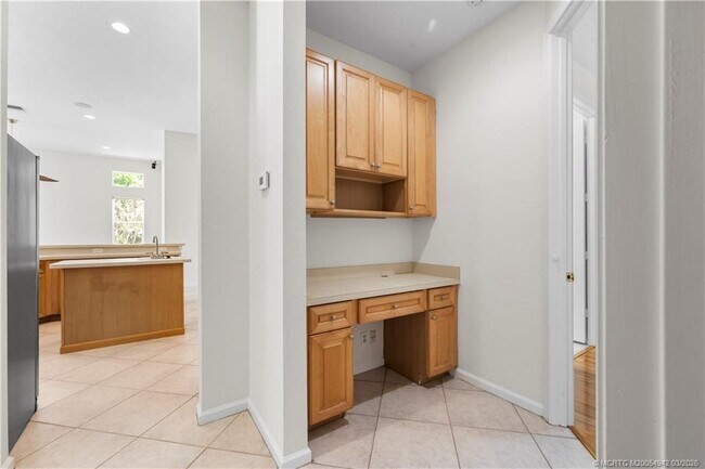 Building Photo - 2529 SW Park Meadows Trail