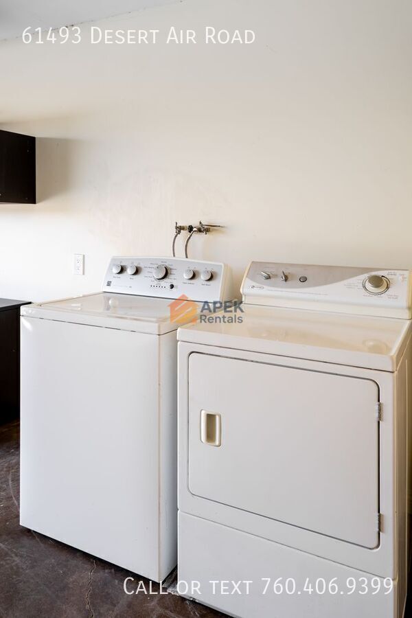 Building Photo - 61493 Desert Air Rd