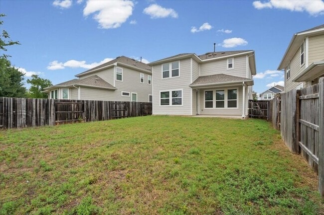 Building Photo - 136 Free Stone Dr
