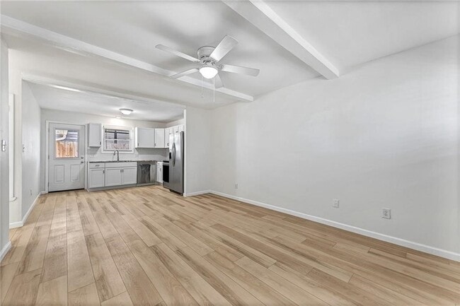 Building Photo - 14791 Dutchmans Dr