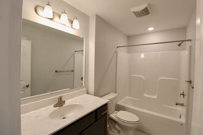 Building Photo - 1156 Harvest Ct
