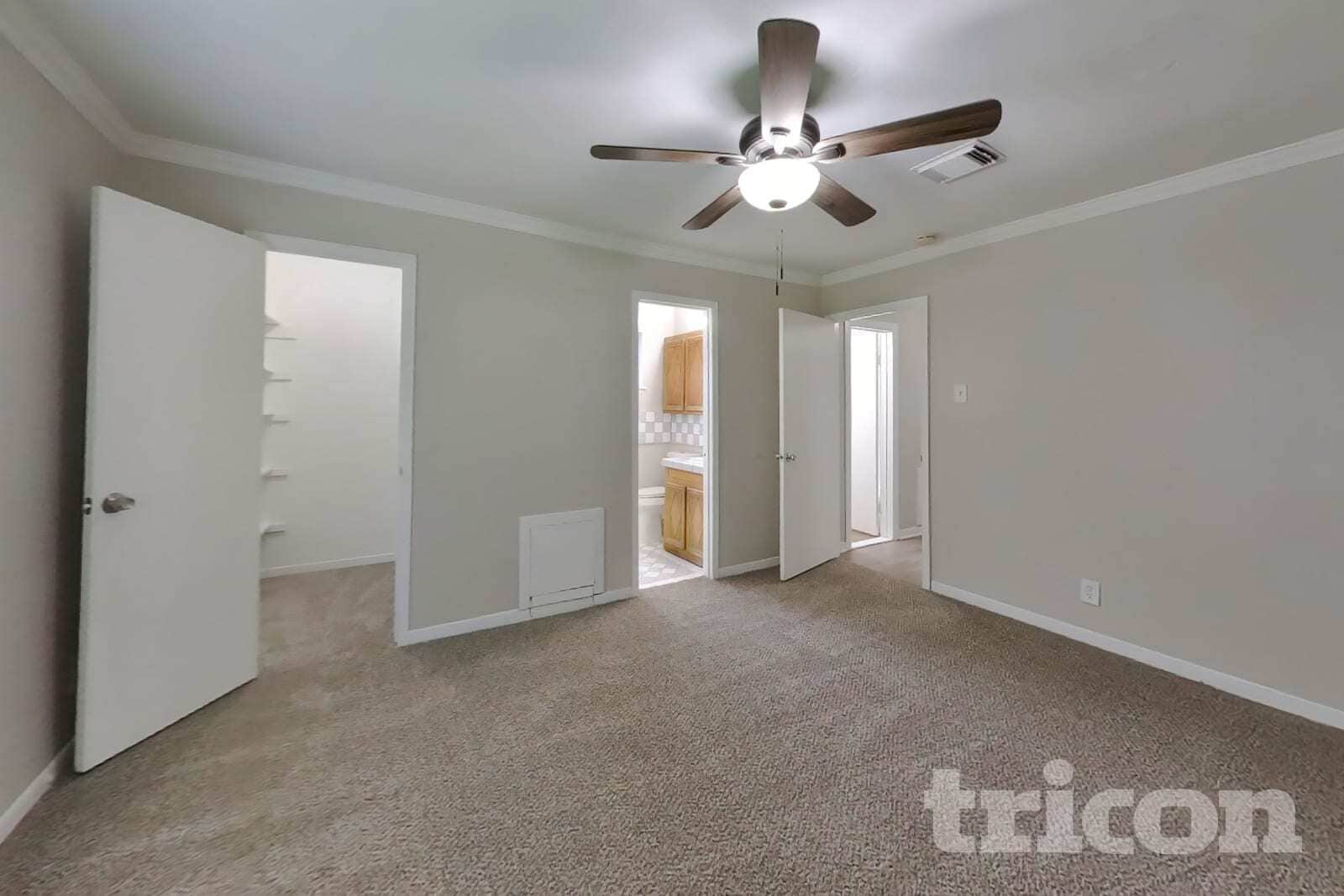 Building Photo - 12306 Foxridge Dr