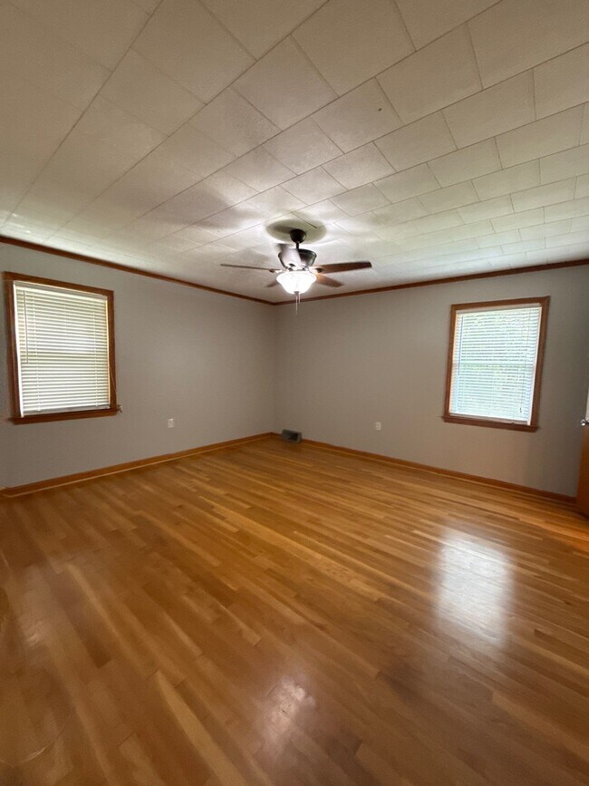 Building Photo - 14907 TN-59