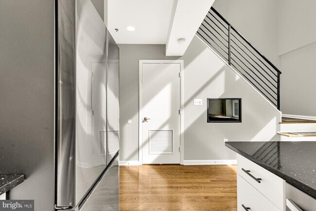 Building Photo - 1437 Rhode Island Ave NW