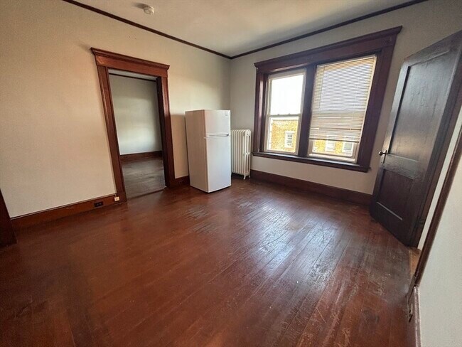 Building Photo - 1 Harbor St