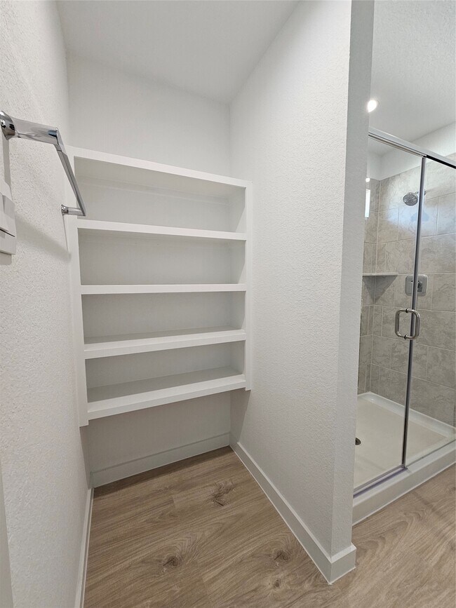 Building Photo - 30018 Foxtail Pne Ct