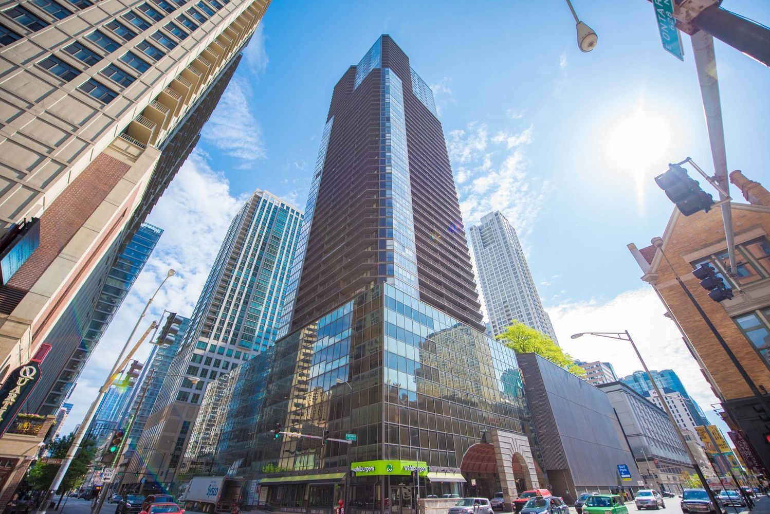Building Photo - 10 E Ontario St
