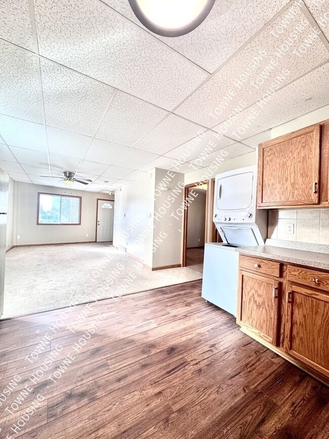 Building Photo - 374 Olmstead Ave