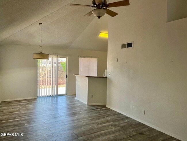 Building Photo - 12268 Tierra Ruby Dr